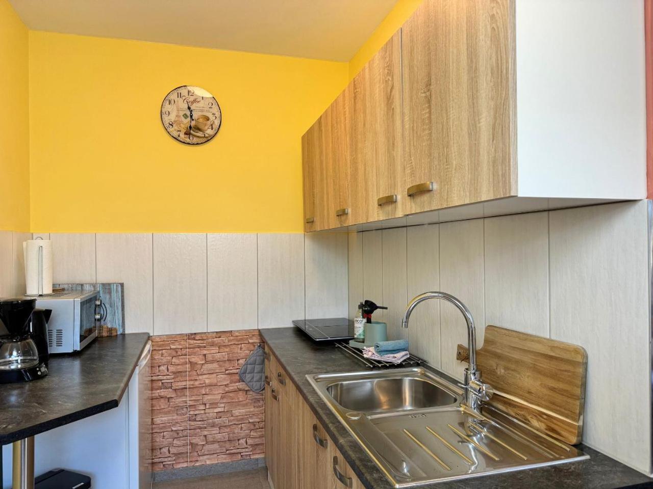 Am Plan Apartment *